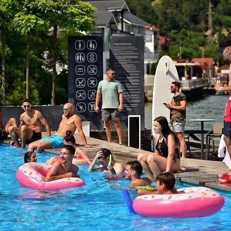 Hotel Pensiunea Septembrie