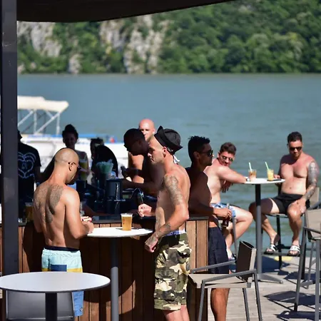 Pensiunea Septembrie Hotel