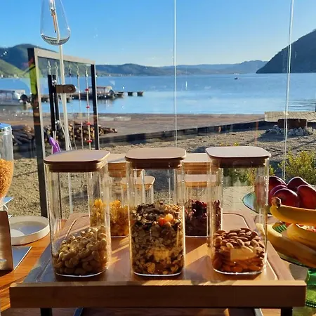 Hotel Pensiunea Septembrie Eselnita